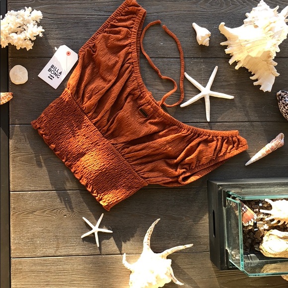 🌴🌼BILLABONG- GATE WAY CROP TOP🌼🌴 - Picture 6 of 6